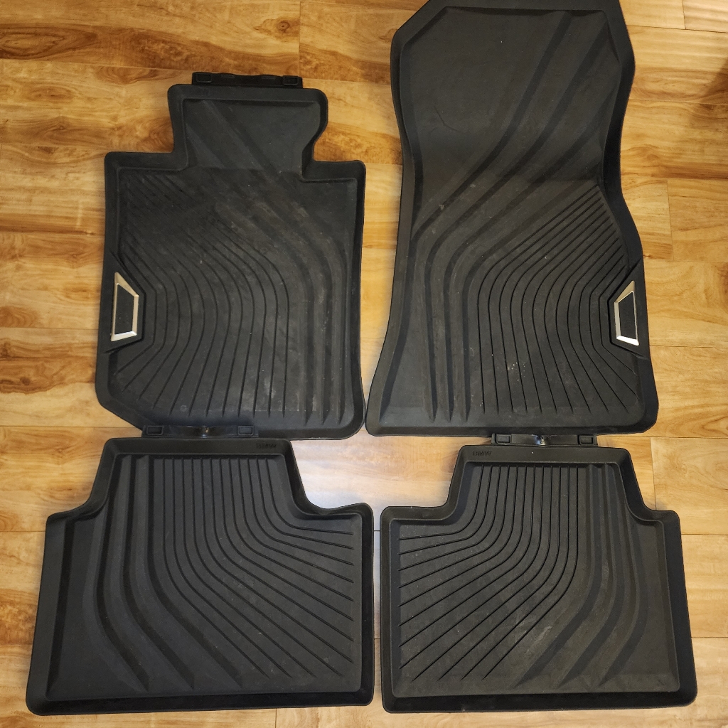 Bmw 330i All Weather Rubber Floor Liners/Mats